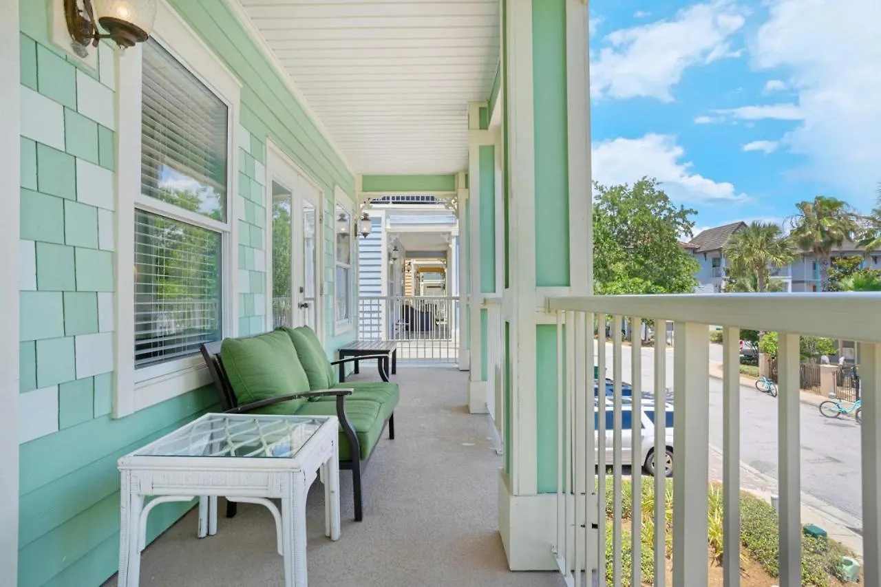 Splish Splash Pet Friendly Pool View دستين بيت للعطل